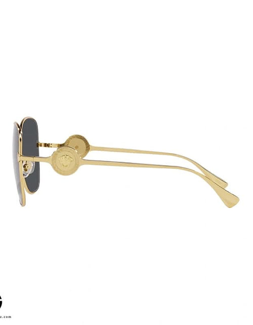 Load image into Gallery viewer, AmrGazzaz عمرو_قزاز LuxuryPerfumes عطور_فاخرة AuthenticPerfume عطور_أصلية NicheFragrance عطور_نيش PerfumeKSA عطور_السعودية ShopOnlineKSA تسوق_أونلاين LuxuryShopping متجر_عطور
