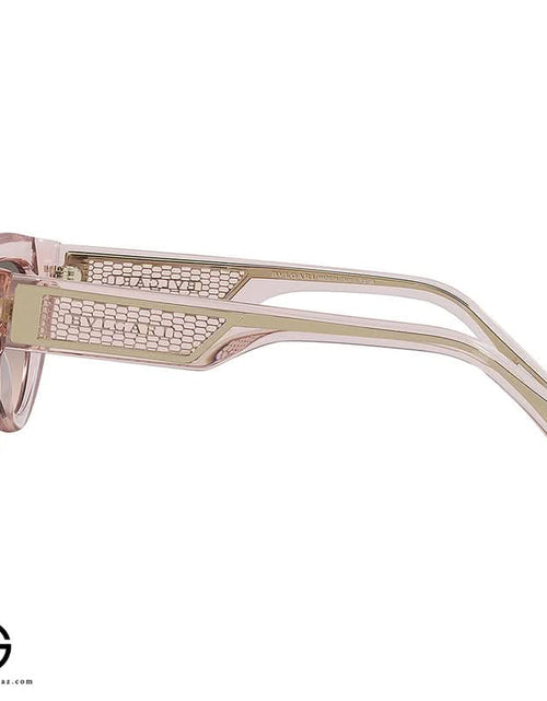 Load image into Gallery viewer, AmrGazzaz عمرو_قزاز LuxuryPerfumes عطور_فاخرة AuthenticPerfume عطور_أصلية NicheFragrance عطور_نيش PerfumeKSA عطور_السعودية ShopOnlineKSA تسوق_أونلاين LuxuryShopping متجر_عطور
