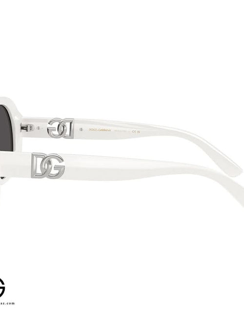 Load image into Gallery viewer, AmrGazzaz عمرو_قزاز LuxuryPerfumes عطور_فاخرة AuthenticPerfume عطور_أصلية NicheFragrance عطور_نيش PerfumeKSA عطور_السعودية ShopOnlineKSA تسوق_أونلاين LuxuryShopping متجر_عطور
