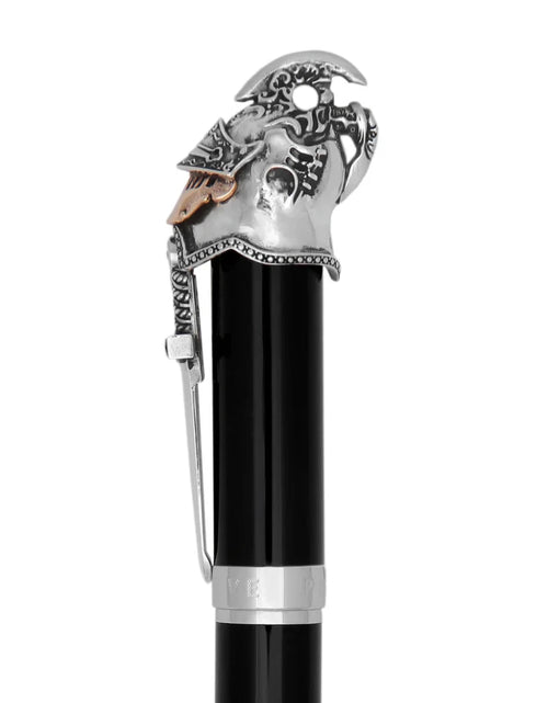 Load image into Gallery viewer, AmrGazzaz عمرو_قزاز LuxuryPerfumes عطور_فاخرة AuthenticPerfume عطور_أصلية NicheFragrance عطور_نيش PerfumeKSA عطور_السعودية ShopOnlineKSA تسوق_أونلاين LuxuryShopping متجر_عطور
