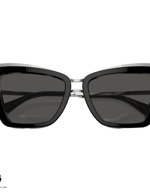 تحميل الصورة إلى عارض المعرض، AmrGazzaz عمرو_قزاز LuxuryPerfumes عطور_فاخرة AuthenticPerfume عطور_أصلية NicheFragrance عطور_نيش PerfumeKSA عطور_السعودية ShopOnlineKSA تسوق_أونلاين LuxuryShopping متجر_عطور
