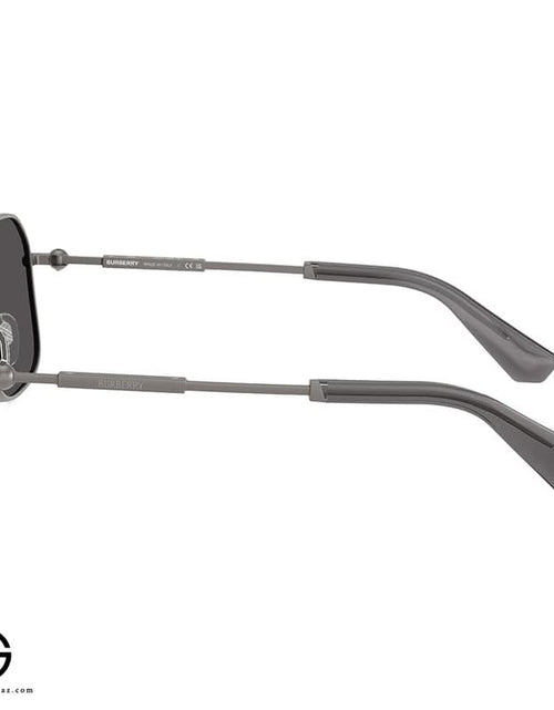 Load image into Gallery viewer, AmrGazzaz عمرو_قزاز LuxuryPerfumes عطور_فاخرة AuthenticPerfume عطور_أصلية NicheFragrance عطور_نيش PerfumeKSA عطور_السعودية ShopOnlineKSA تسوق_أونلاين LuxuryShopping متجر_عطور
