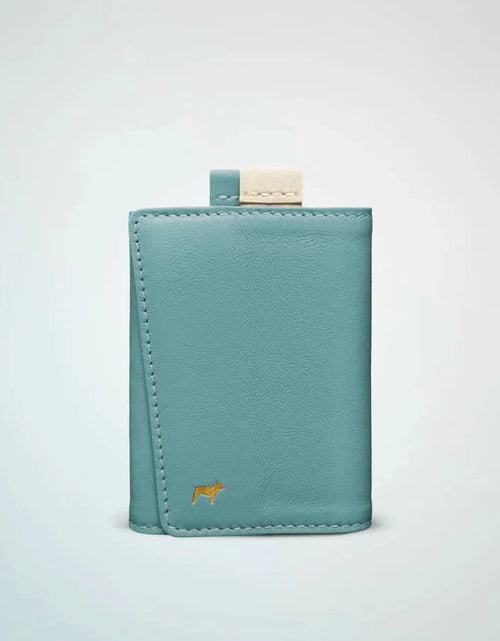 Load image into Gallery viewer, AmrGazzaz عمرو_قزاز LuxuryPerfumes عطور_فاخرة AuthenticPerfume عطور_أصلية NicheFragrance عطور_نيش PerfumeKSA عطور_السعودية ShopOnlineKSA تسوق_أونلاين LuxuryShopping متجر_عطور
