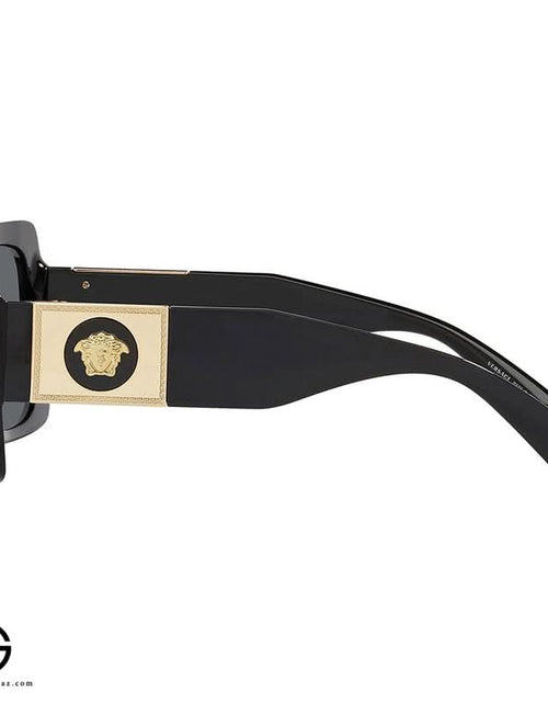 Load image into Gallery viewer, AmrGazzaz عمرو_قزاز LuxuryPerfumes عطور_فاخرة AuthenticPerfume عطور_أصلية NicheFragrance عطور_نيش PerfumeKSA عطور_السعودية ShopOnlineKSA تسوق_أونلاين LuxuryShopping متجر_عطور
