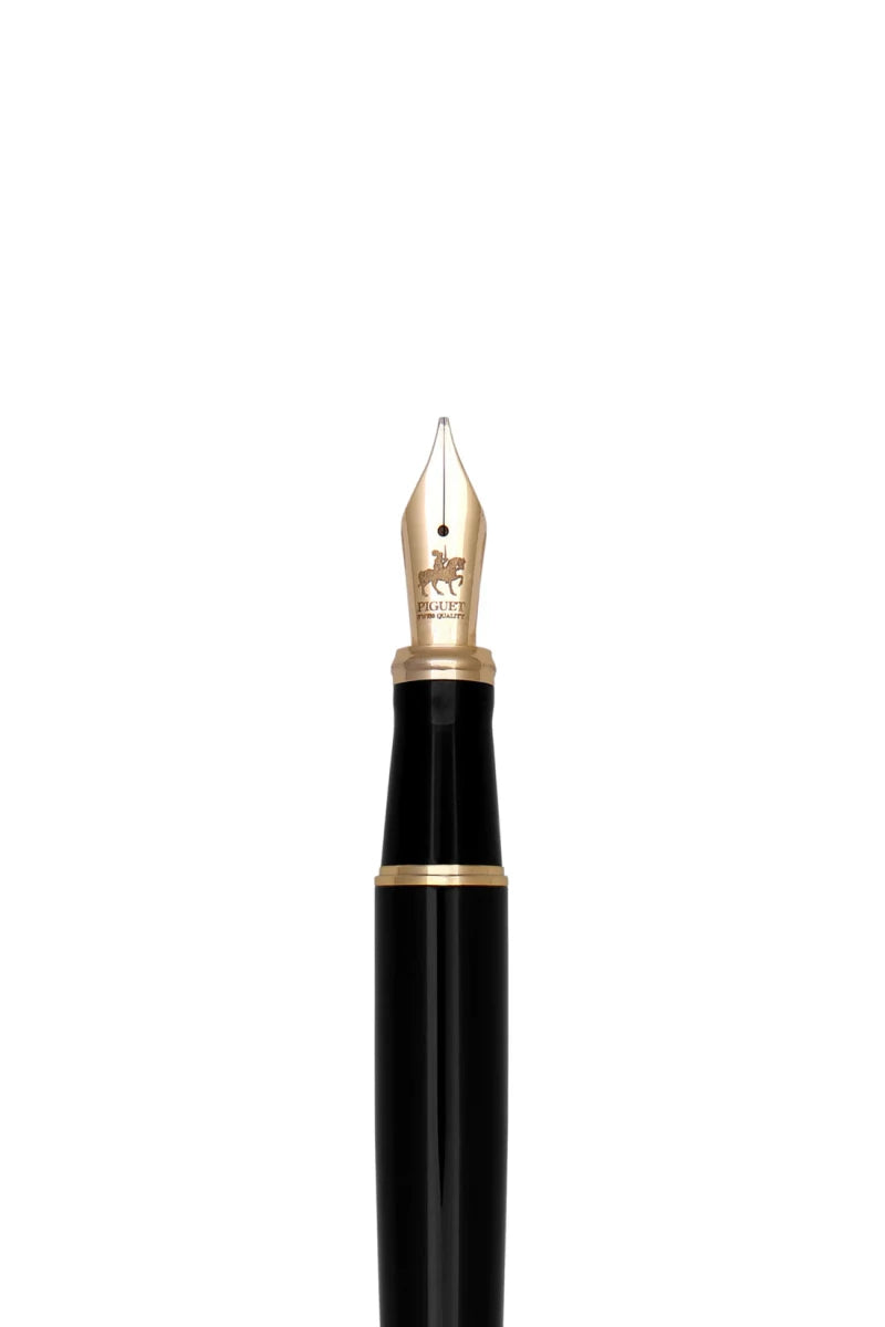 AmrGazzaz عمرو_قزاز LuxuryPerfumes عطور_فاخرة AuthenticPerfume عطور_أصلية NicheFragrance عطور_نيش PerfumeKSA عطور_السعودية ShopOnlineKSA تسوق_أونلاين LuxuryShopping متجر_عطور