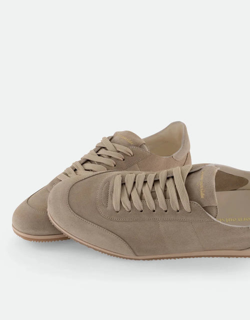 تحميل الصورة إلى عارض المعرض، AmrGazzaz عمرو_قزاز LuxuryPerfumes عطور_فاخرة AuthenticPerfume عطور_أصلية NicheFragrance عطور_نيش PerfumeKSA عطور_السعودية ShopOnlineKSA تسوق_أونلاين LuxuryShopping متجر_عطور
