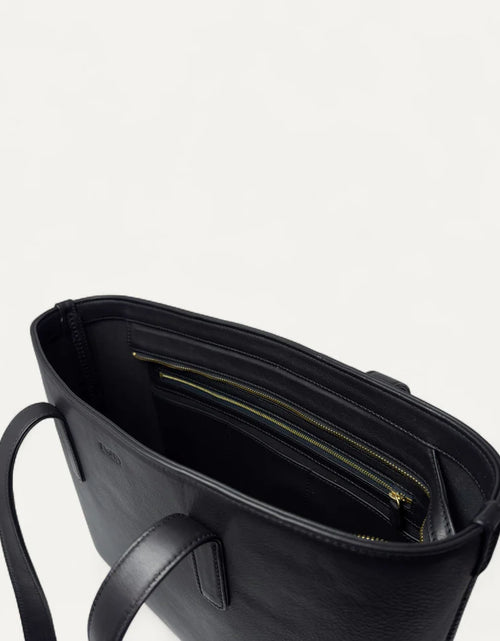 Load image into Gallery viewer, Astrid Tote In Calf Leather Black
