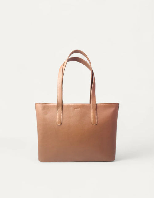 Load image into Gallery viewer, Astrid Tote In Calf Leather Camel
