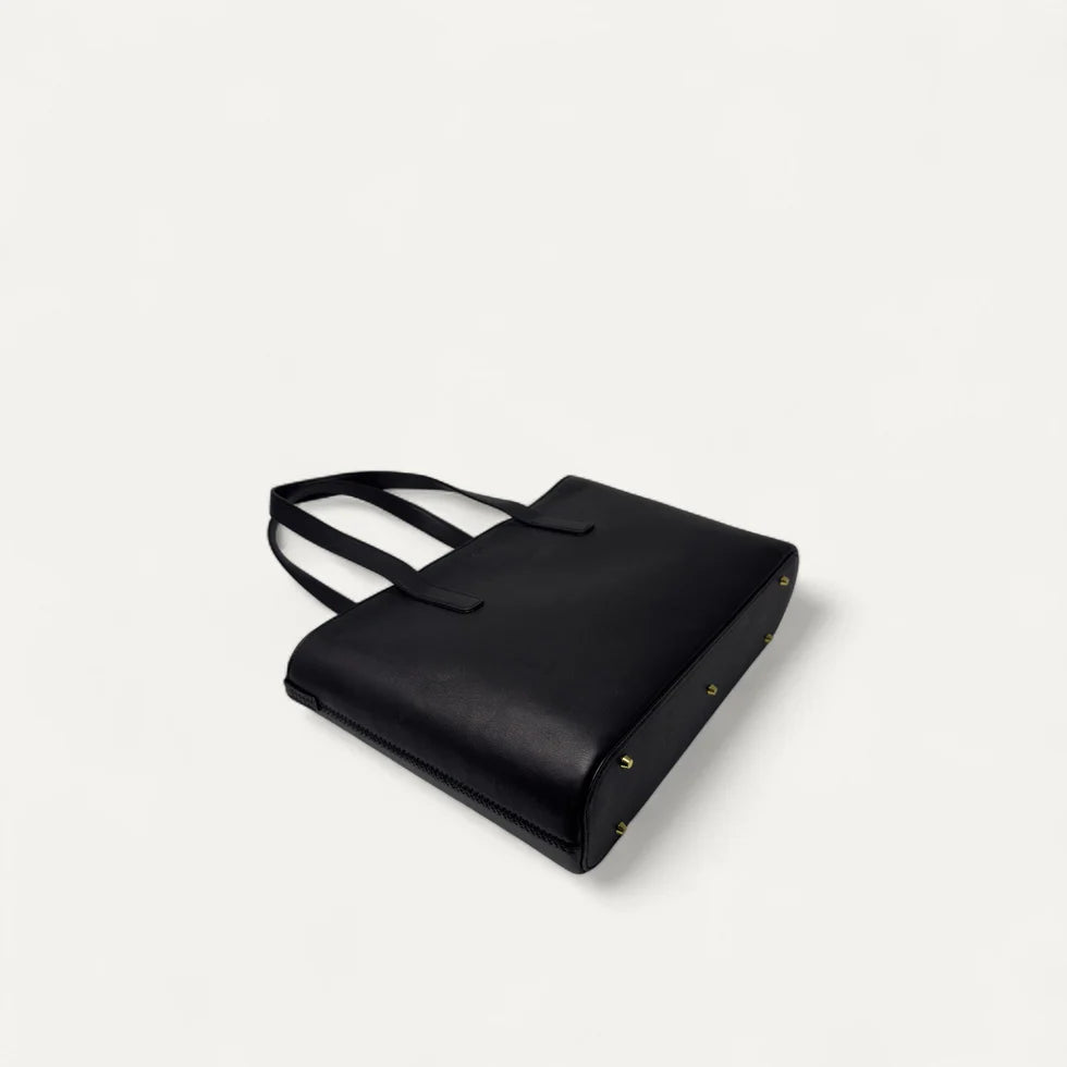 Astrid Tote In Calf Leather Black