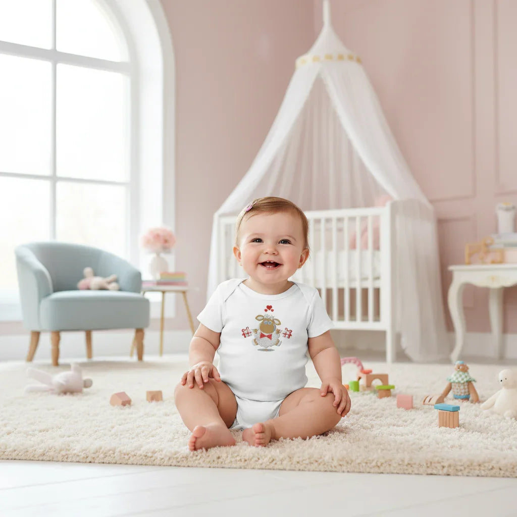 IVORYNN Baby White Short Sleeve Sheep Embroidered Bodysuit