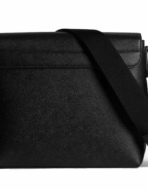 Load image into Gallery viewer, Dunhill Cadogan Small Flap Messenger Black
