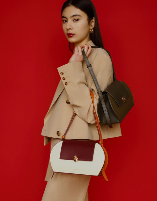 Load image into Gallery viewer, Cream-Burgundy-Orange
