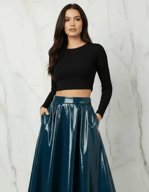 تحميل الصورة إلى عارض المعرض، Evorin Women's Shiny Blue Midi Skirt
