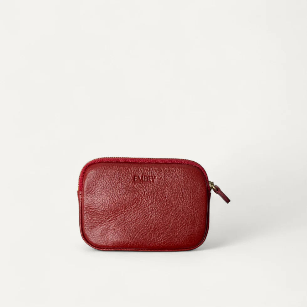 Nina Pouch Red