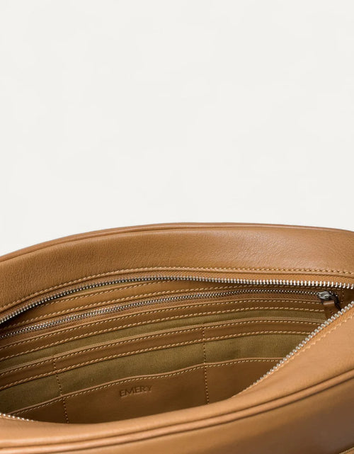 Load image into Gallery viewer, Prestige Briefcase in Calf Leather Camel
