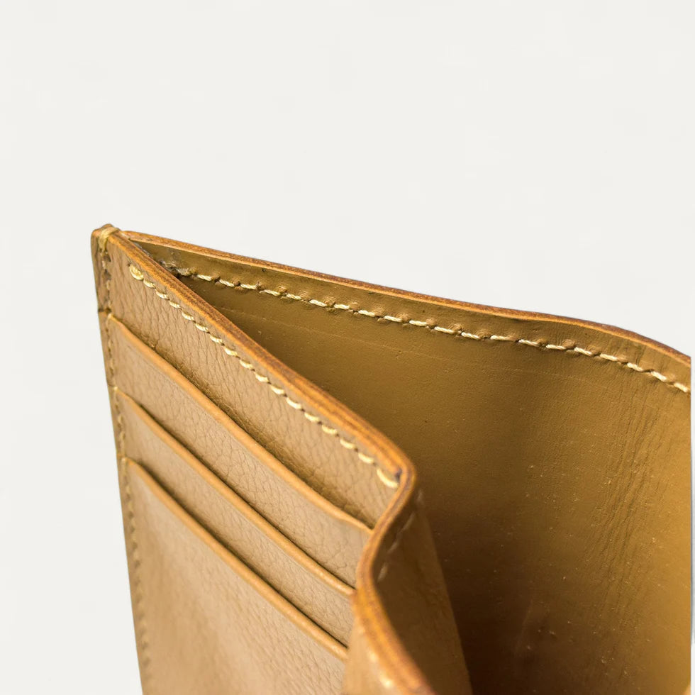 Victoria Trifold Wallet Milk Tea