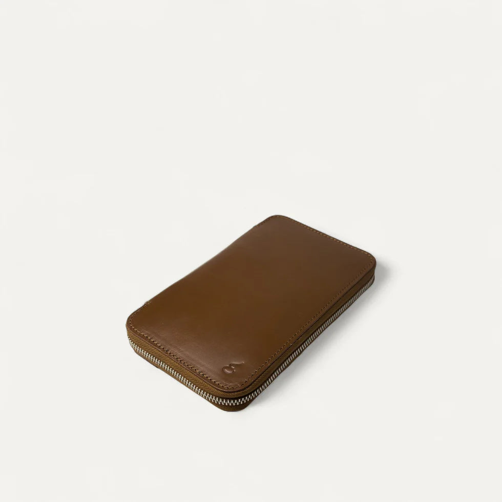 Voyager Travel Folio Brown