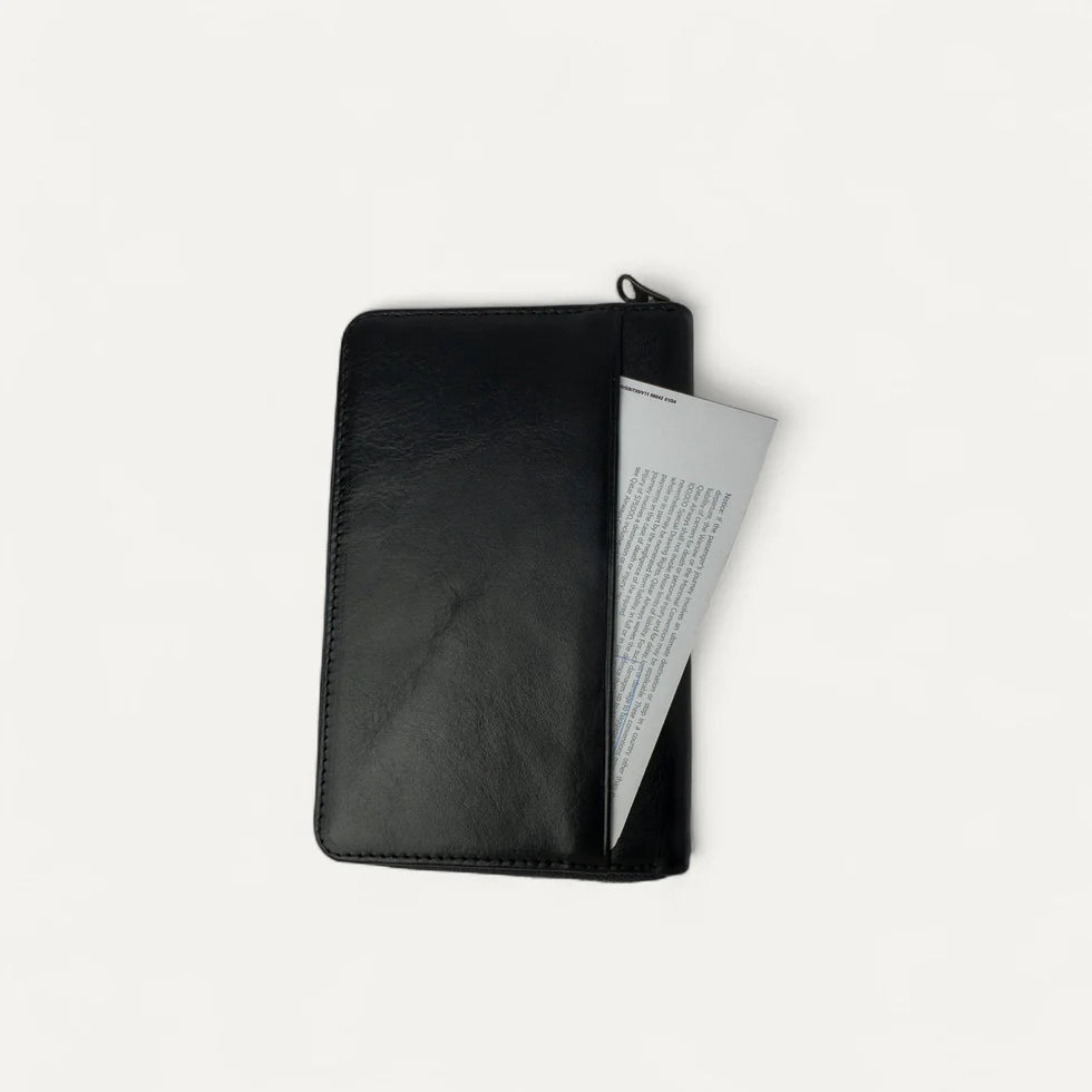 Voyager Travel Wallet Black