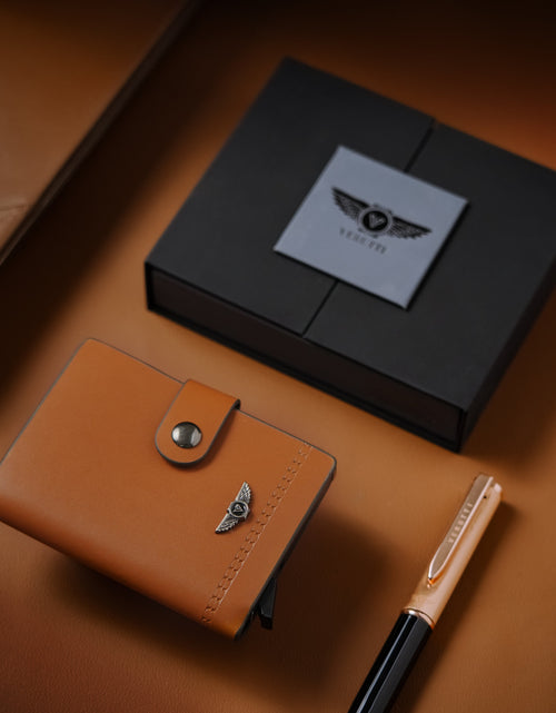 تحميل الصورة إلى عارض المعرض، Men’s Leather Wallet – Honey Cowhide – Verutti VRW-1012-1
