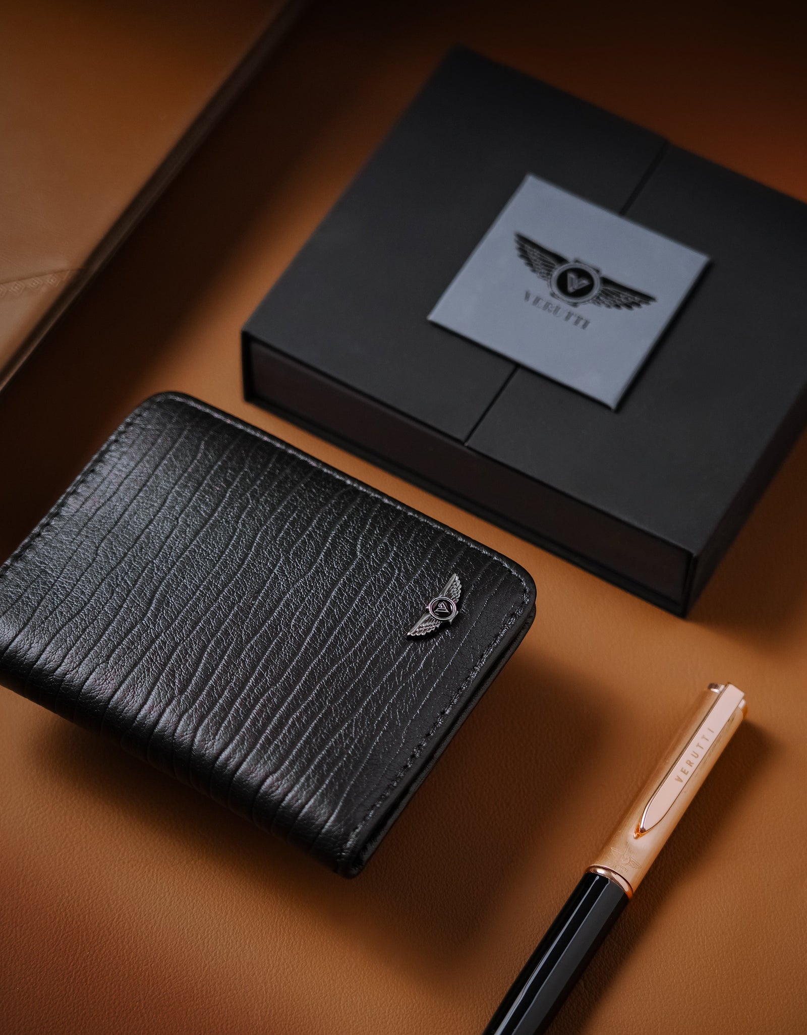 Men’s Genuine Leather Wallet – Black Cowhide – Verutti VRW-5000-1